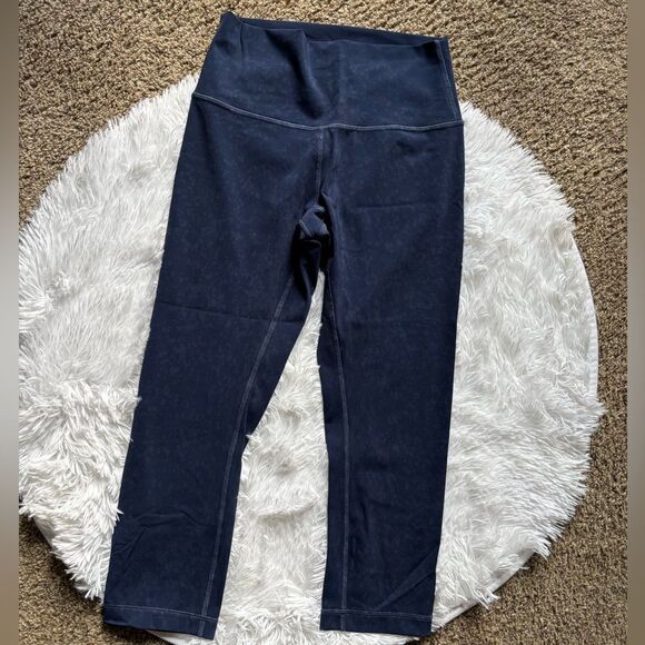Lululemon Align High Rise Crop Leggings Cropped Blue Womens Size 6 - Picture 1 of 5